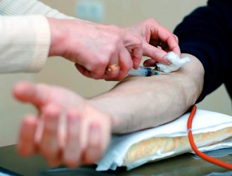 Если пренебречь подготовкой к сдаче крови, то может потребоваться повторное проведение анализов